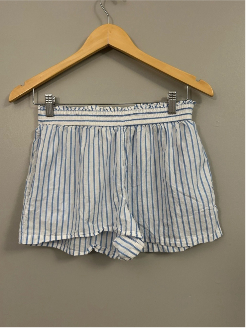 Calypso St. Barth Blue and White Striped High-Waist Relaxed Shorts Small